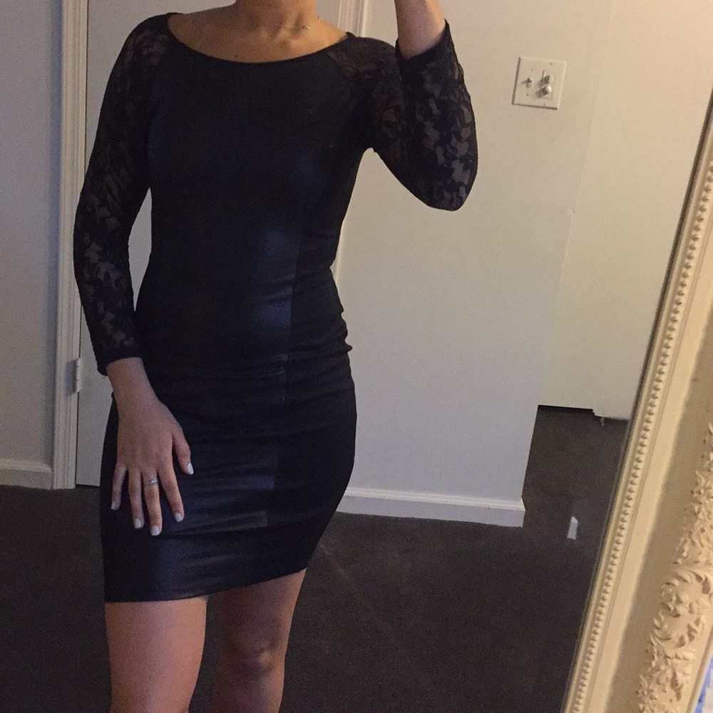 BUFFALO DRESS - Picture 3 of 3